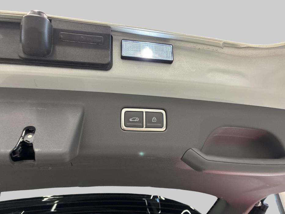 KIA EV9 2025