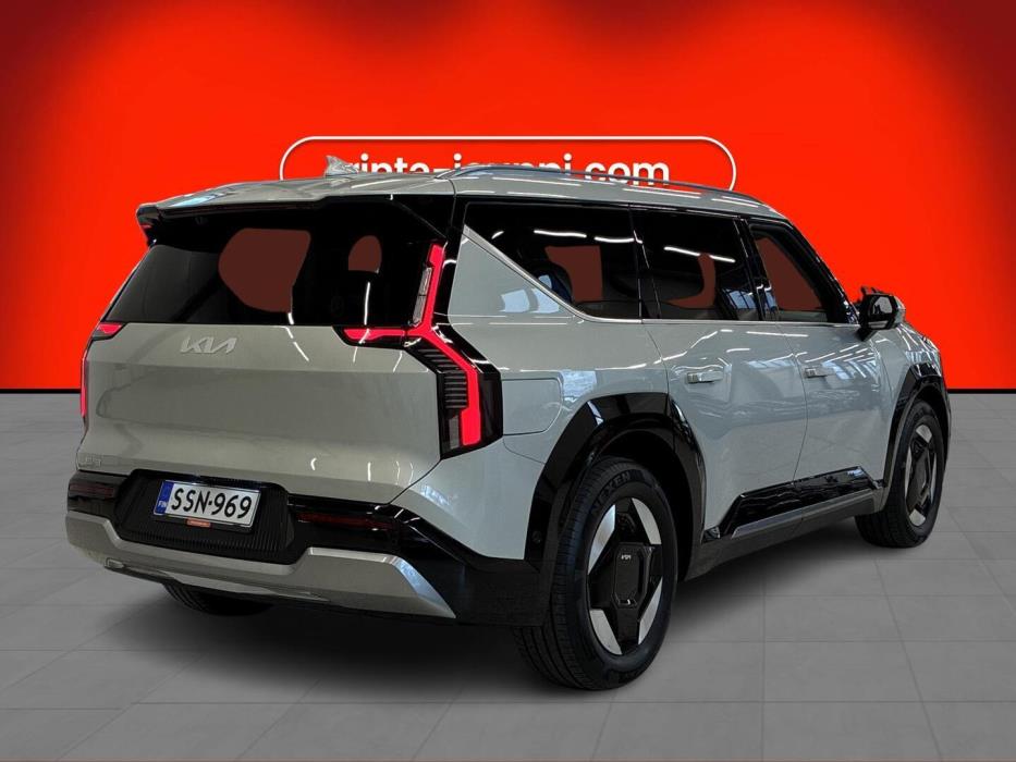 KIA EV9 2025