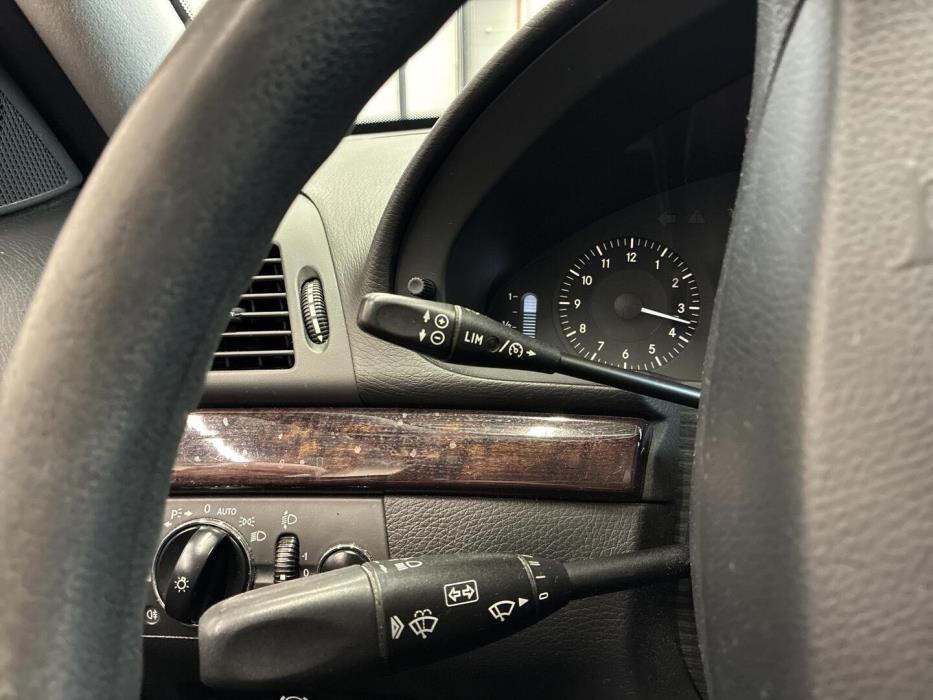 MERCEDES-BENZ E 2006