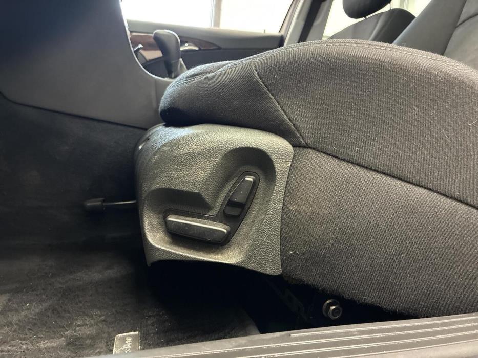 MERCEDES-BENZ E 2006