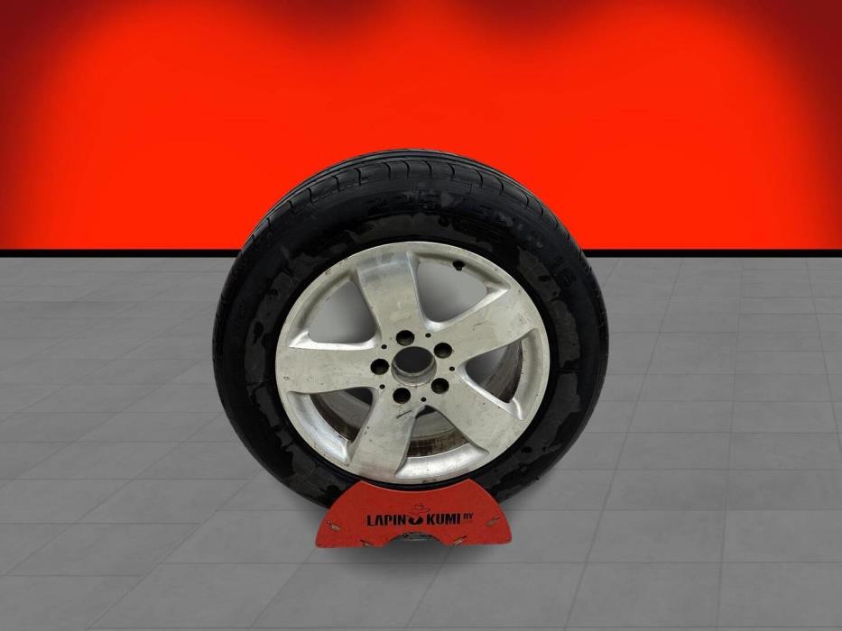 MERCEDES-BENZ E 2006