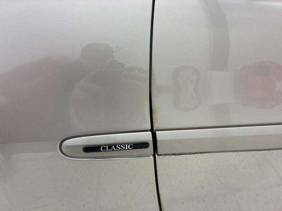 MERCEDES-BENZ E 2006