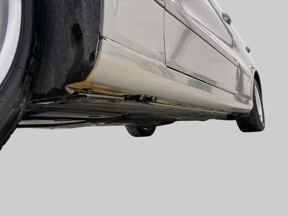 MERCEDES-BENZ E 2006