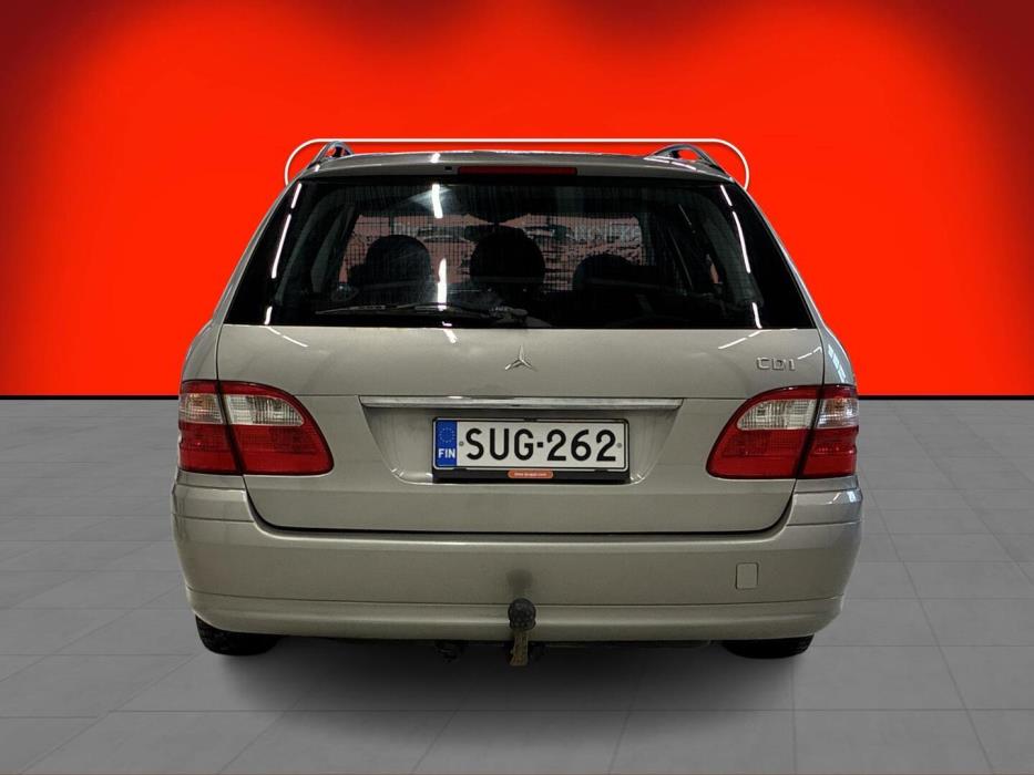 MERCEDES-BENZ E 2006