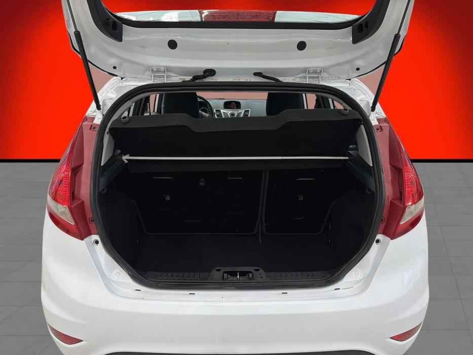 FORD Fiesta 2010