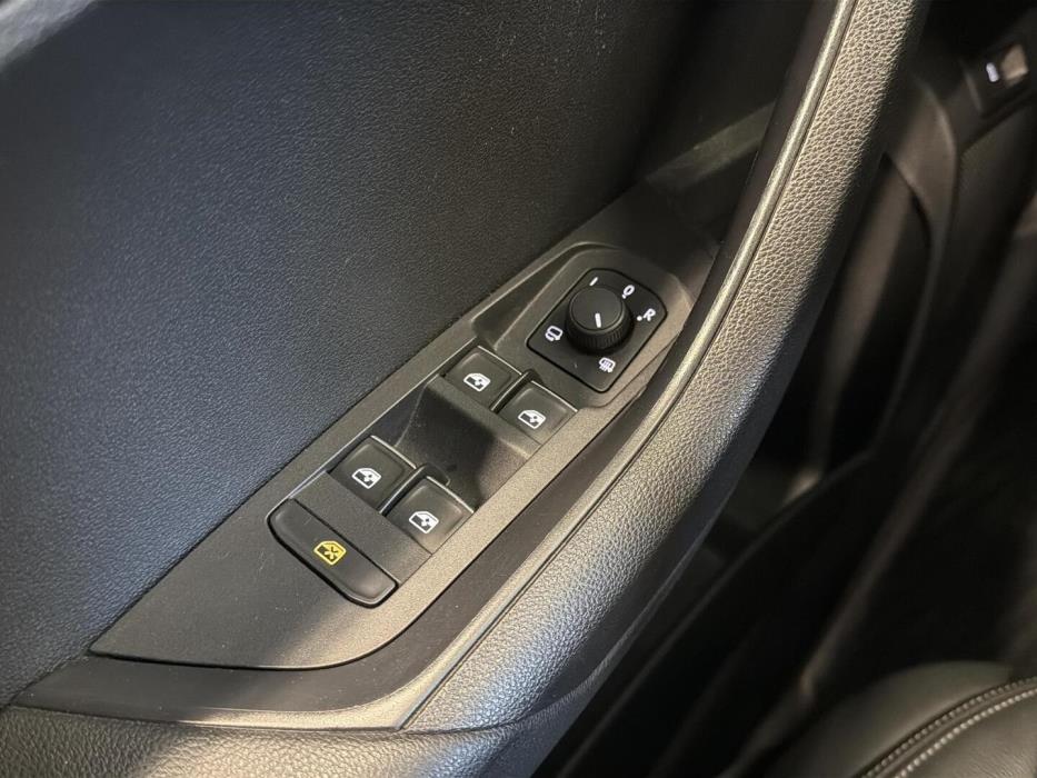 SKODA Karoq 2019
