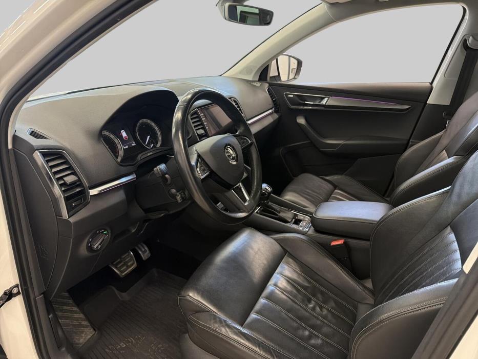 SKODA Karoq 2019