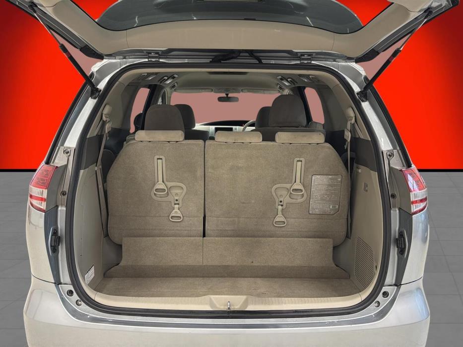 TOYOTA Estima 2007