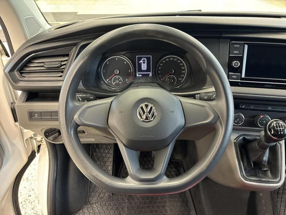 VOLKSWAGEN Transporter 2020