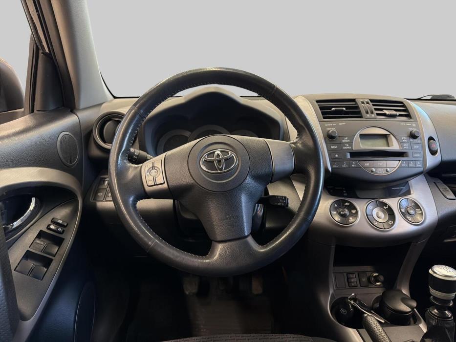 TOYOTA RAV4 2008