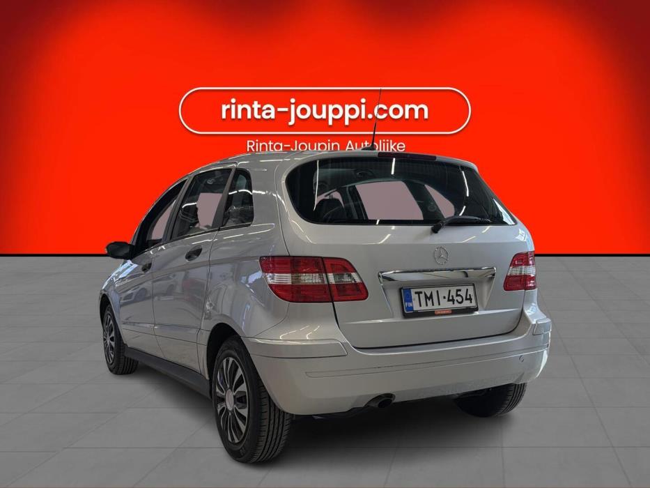 MERCEDES-BENZ B 2006