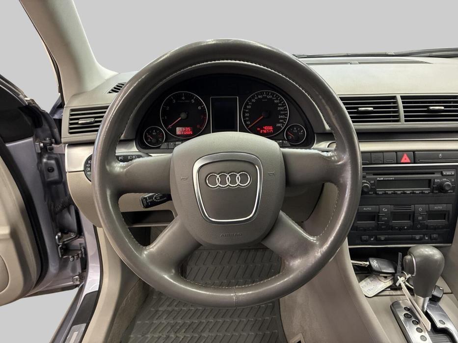 AUDI A4 2006