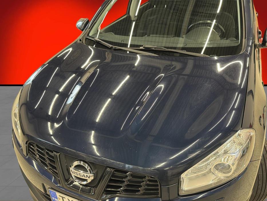 NISSAN Qashqai 2012