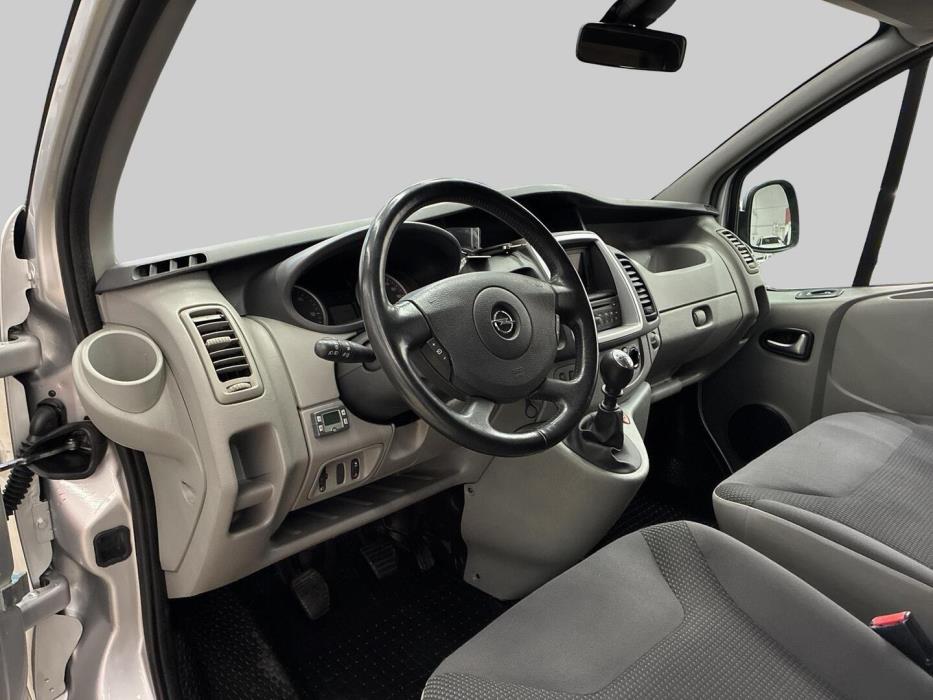 OPEL Vivaro 2014