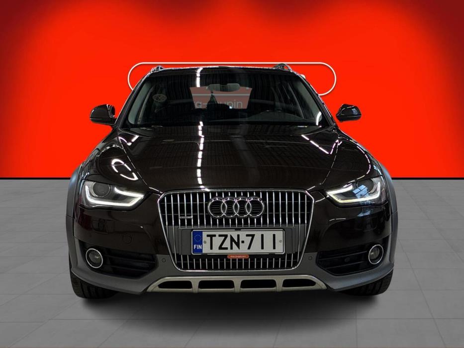 AUDI A4 allroad quattro 2014