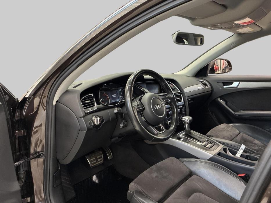 AUDI A4 allroad quattro 2014