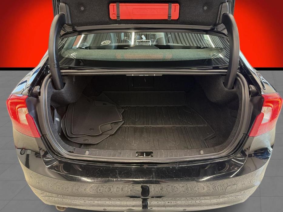 VOLVO S60 2018