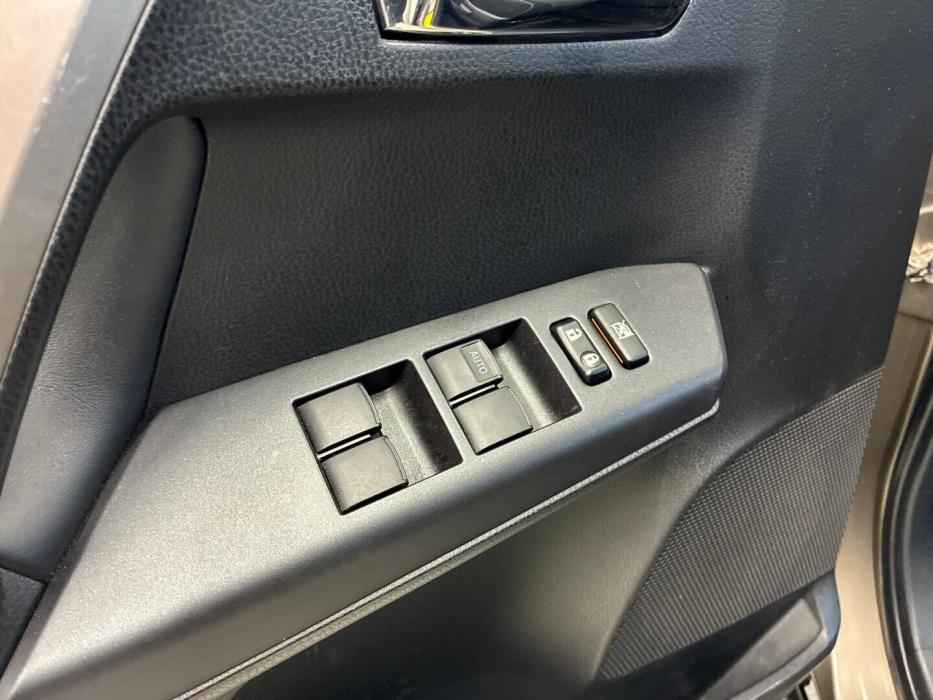 TOYOTA RAV4 2018
