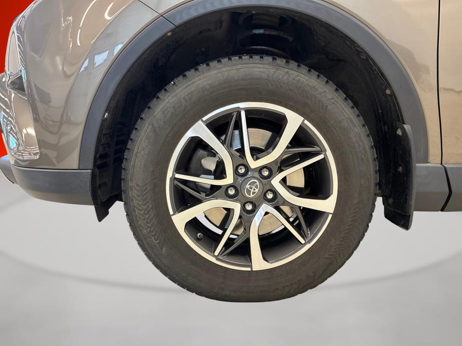 TOYOTA RAV4 2018