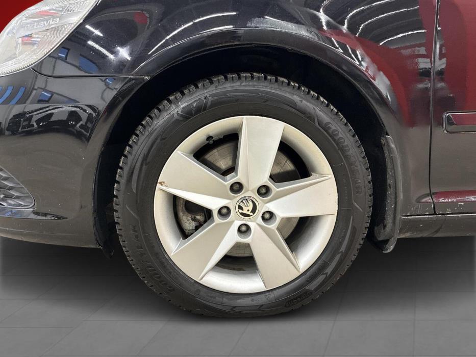 SKODA Octavia 2010