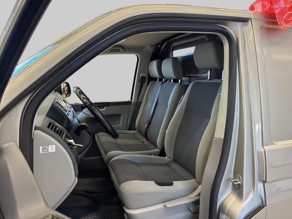 VOLKSWAGEN Transporter 2014