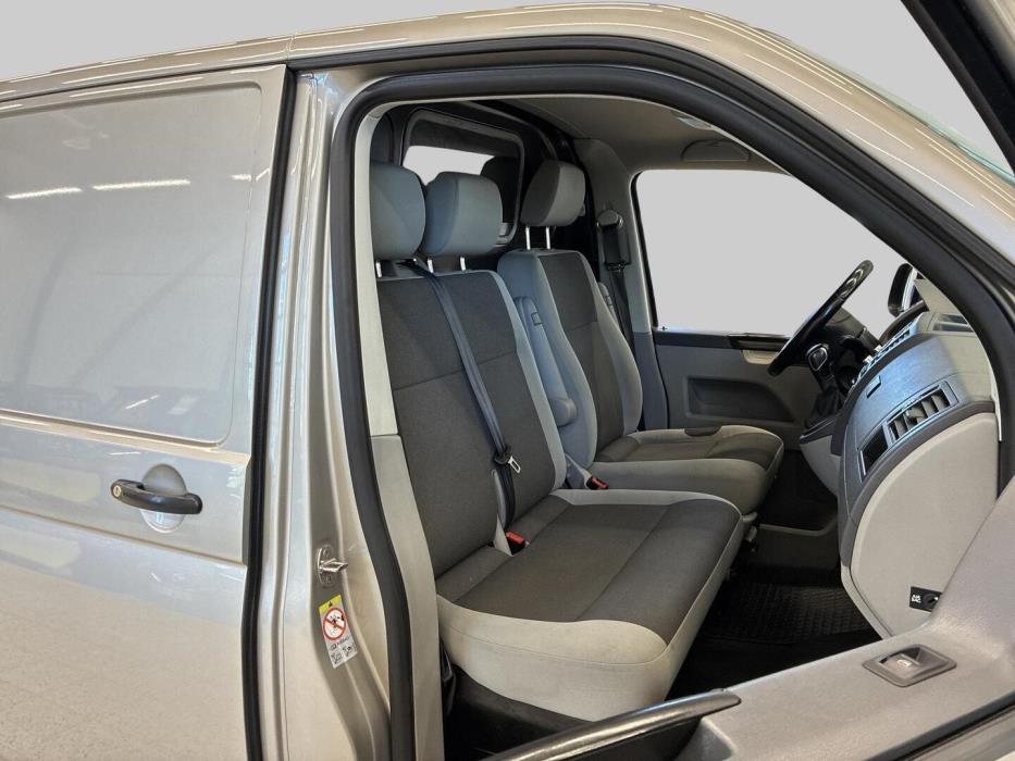 VOLKSWAGEN Transporter 2014