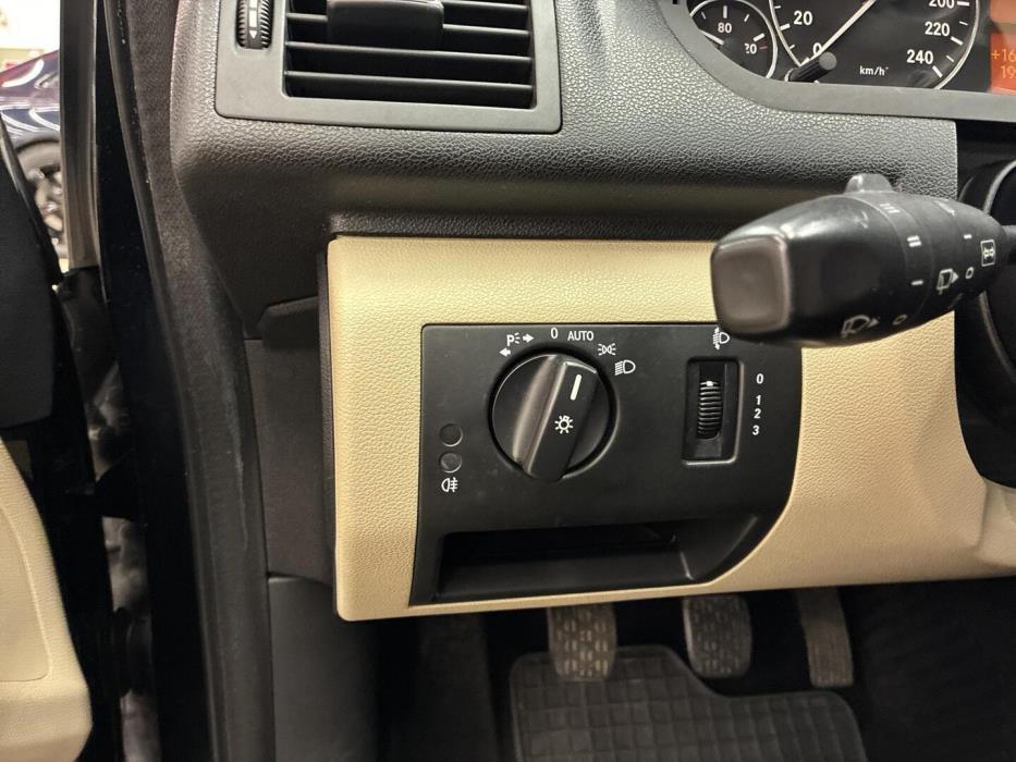 MERCEDES-BENZ A 2010