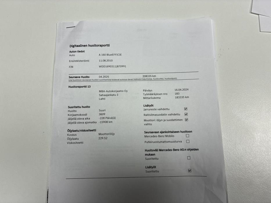 MERCEDES-BENZ A 2010