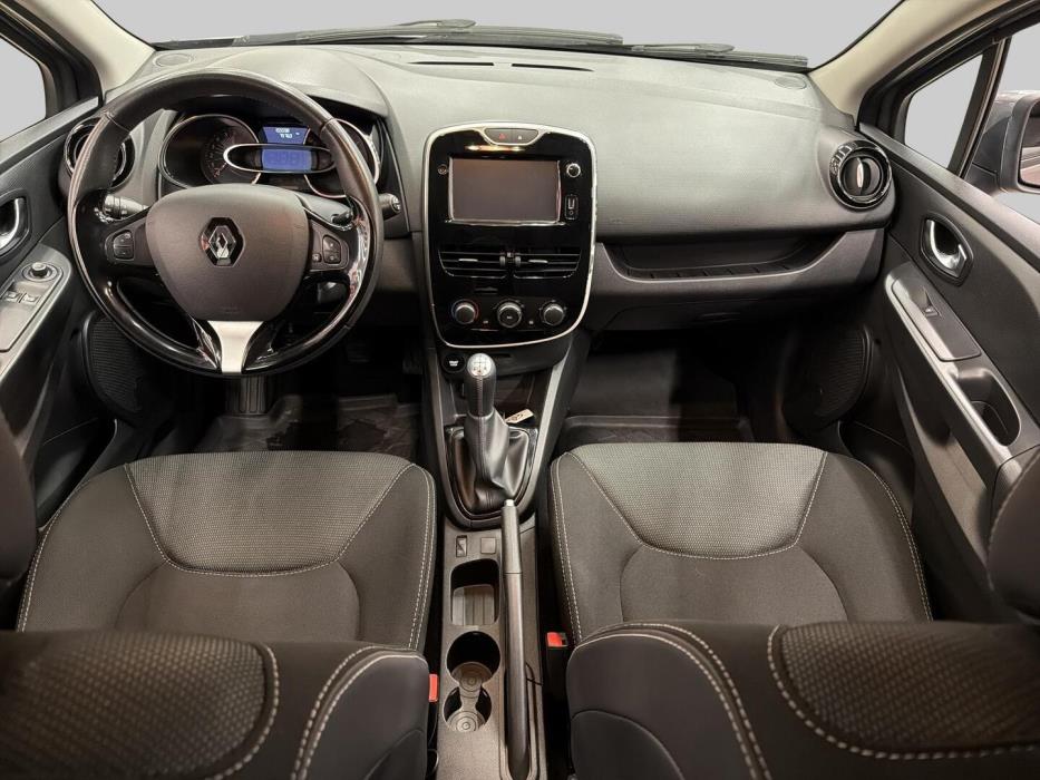 RENAULT Clio 2016