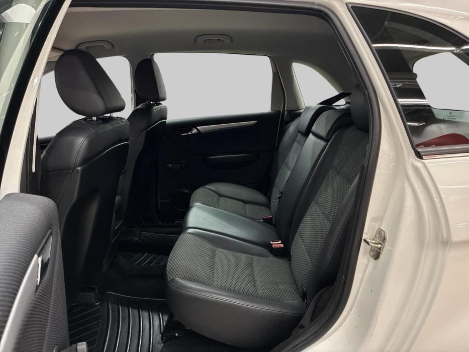 MERCEDES-BENZ B 2009