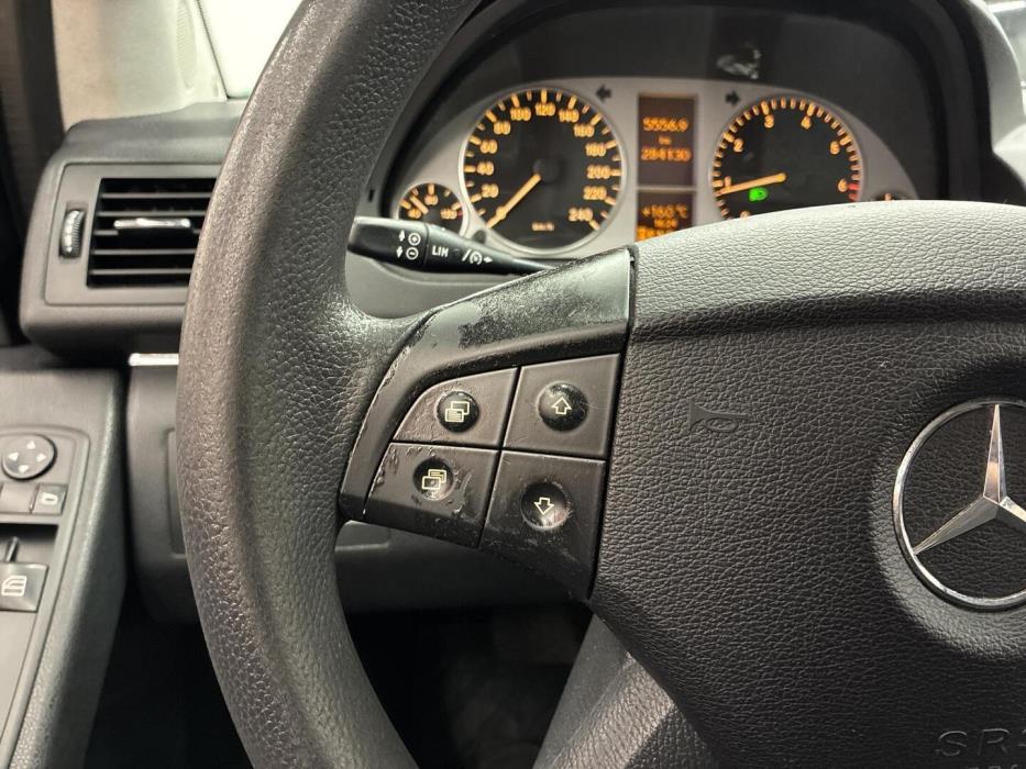 MERCEDES-BENZ B 2009