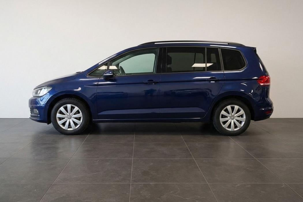 VOLKSWAGEN TOURAN 2019