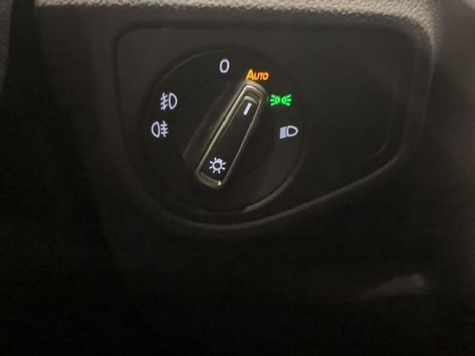 VOLKSWAGEN GOLF SPORTSVAN 2019