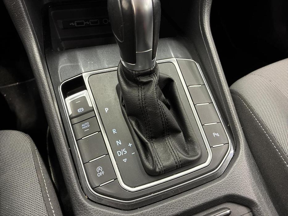 VOLKSWAGEN GOLF SPORTSVAN 2019