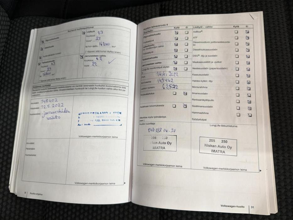 VOLKSWAGEN Golf 2012