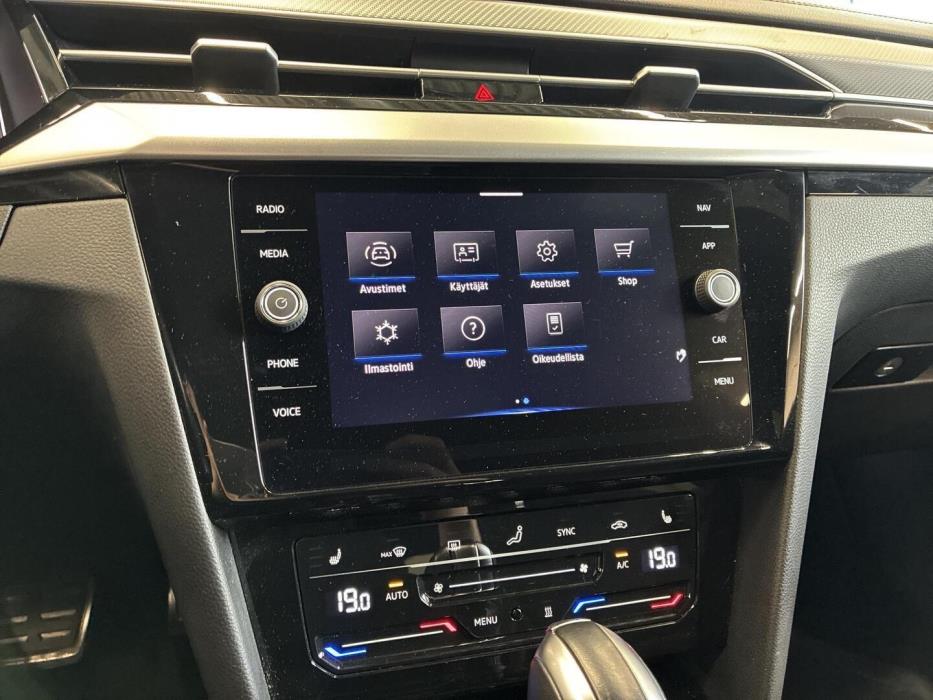 VOLKSWAGEN Arteon 2022
