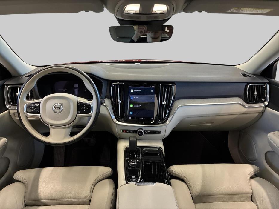 VOLVO V60 2023