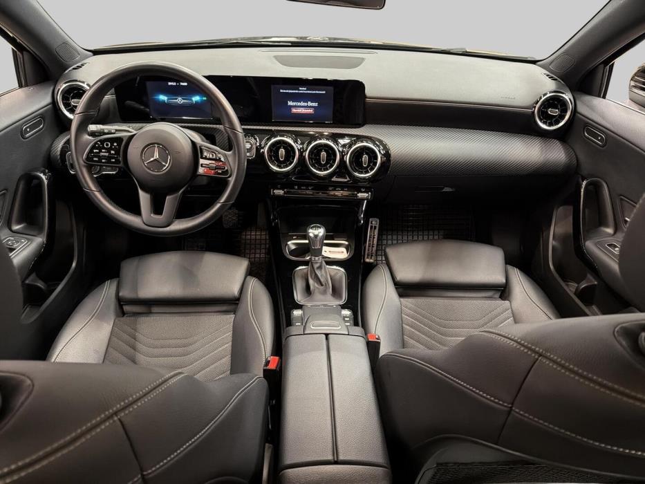 MERCEDES-BENZ A 2020
