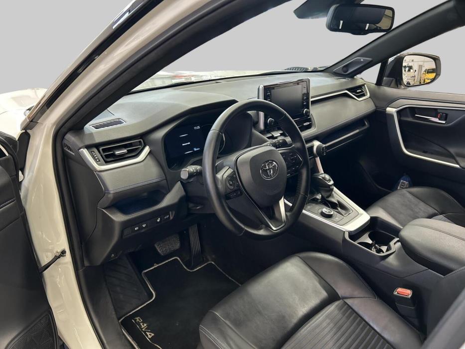 TOYOTA RAV4 2019