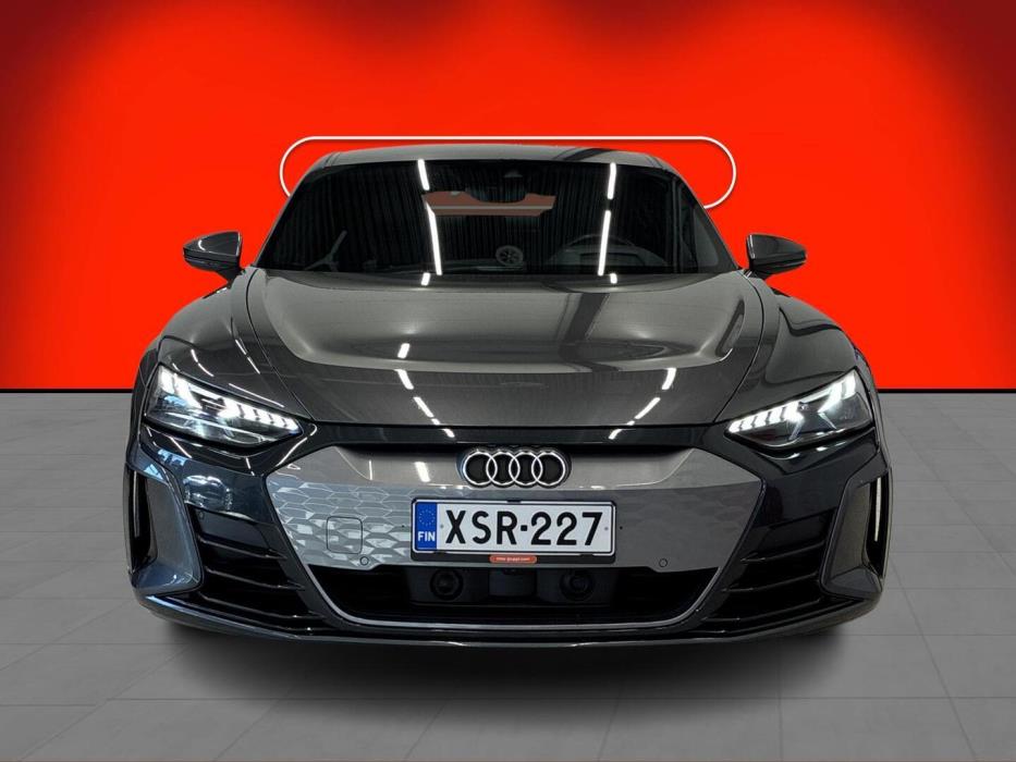 AUDI e-tron GT 2021