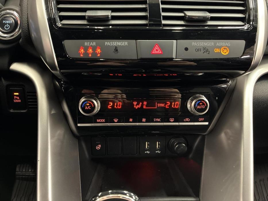 MITSUBISHI ECLIPSE CROSS 2021