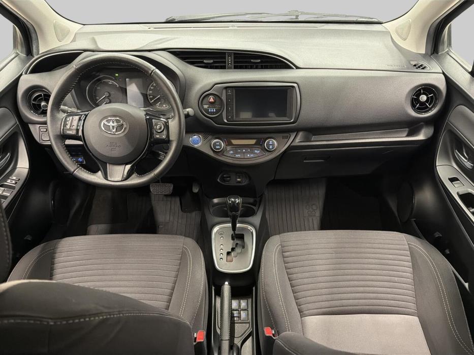 TOYOTA YARIS 2020
