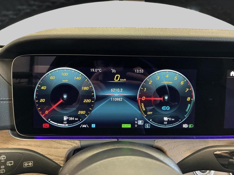 MERCEDES-BENZ E 2023