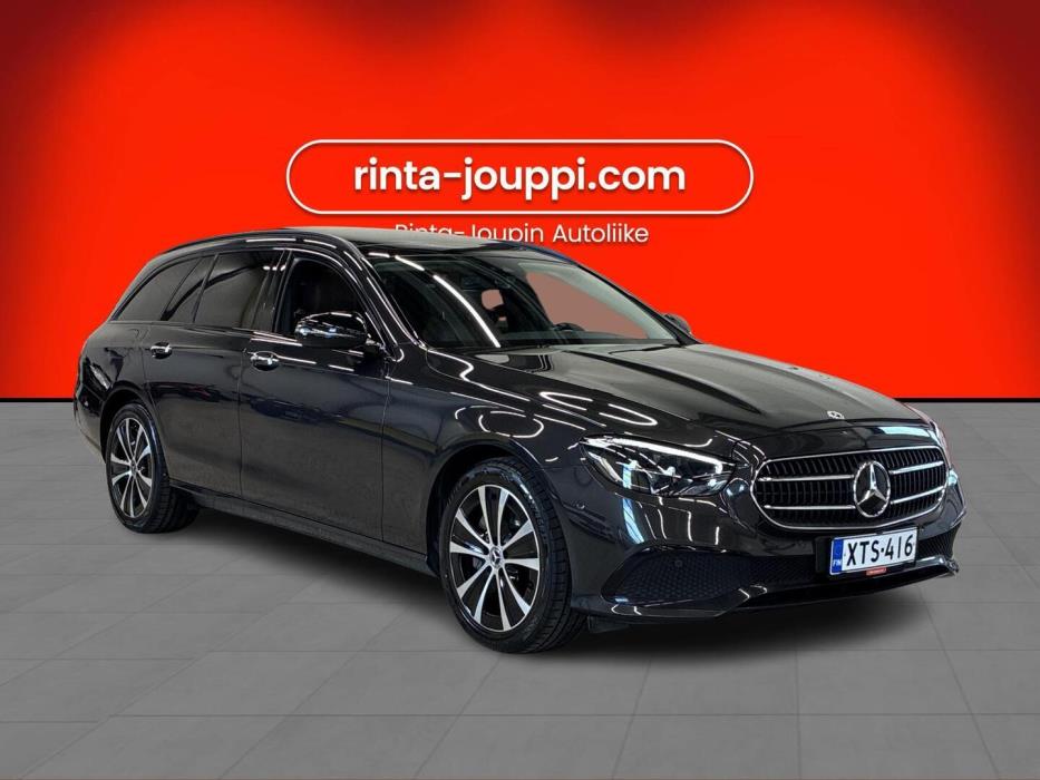 MERCEDES-BENZ E 2023