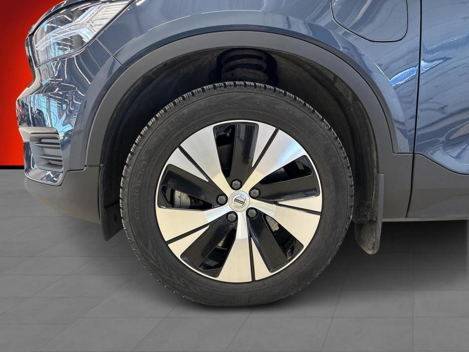 VOLVO XC40 2022