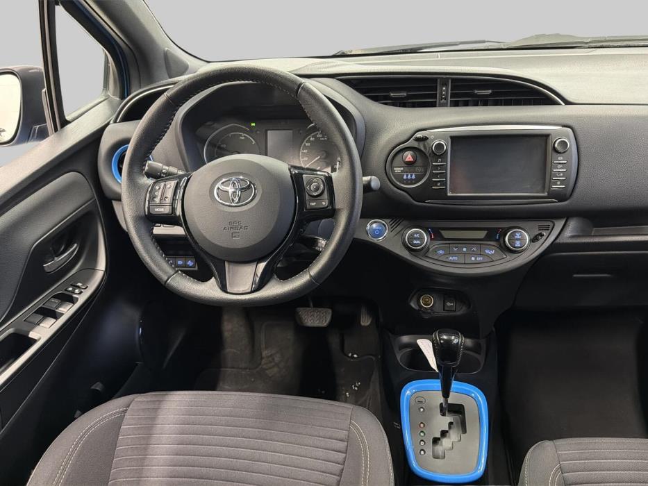 TOYOTA YARIS 2018