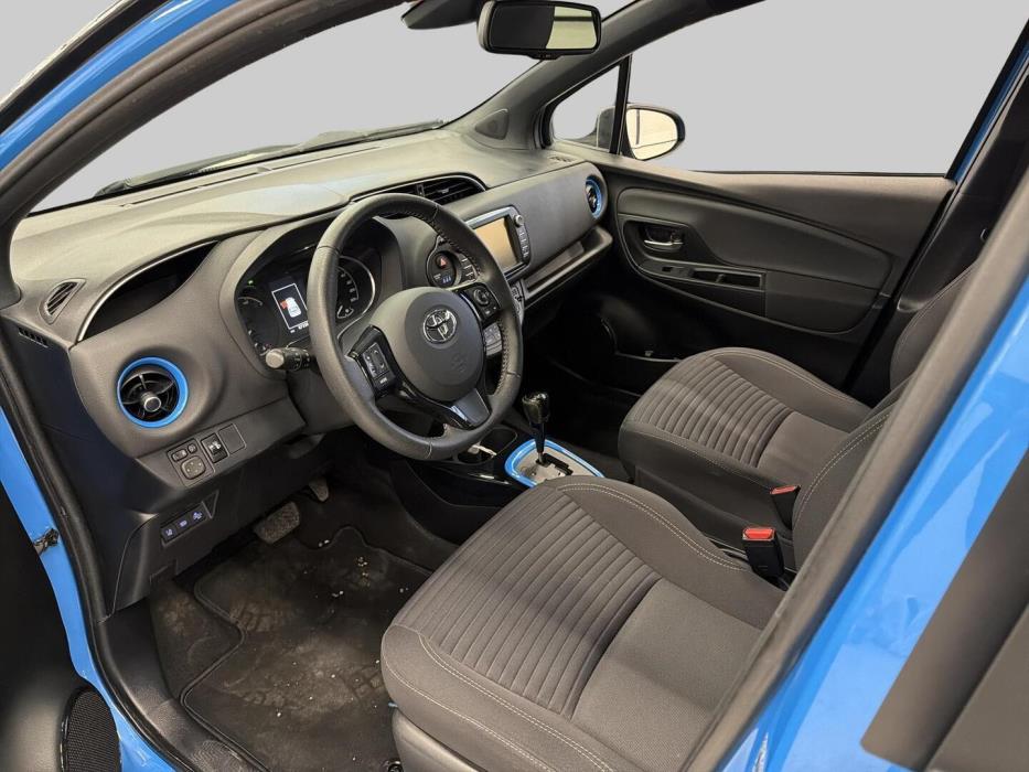 TOYOTA YARIS 2018