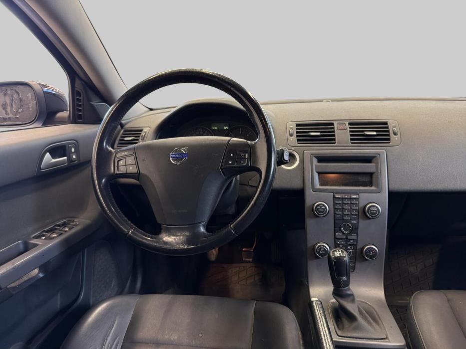 VOLVO V50 2009