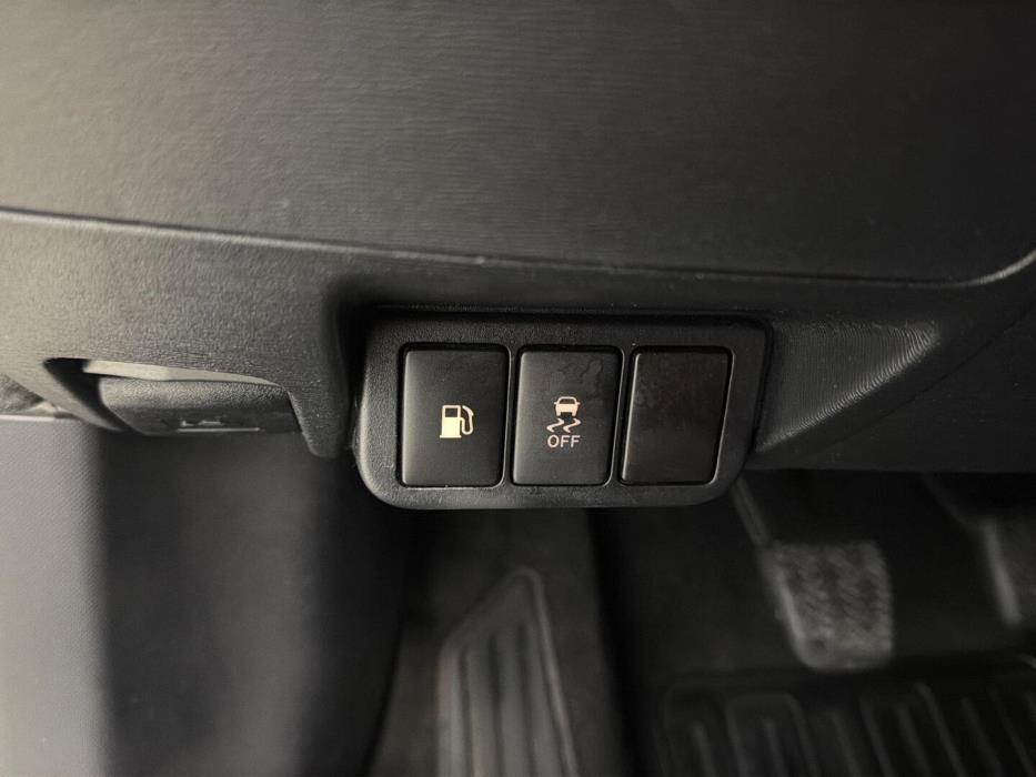 TOYOTA Avensis 2010