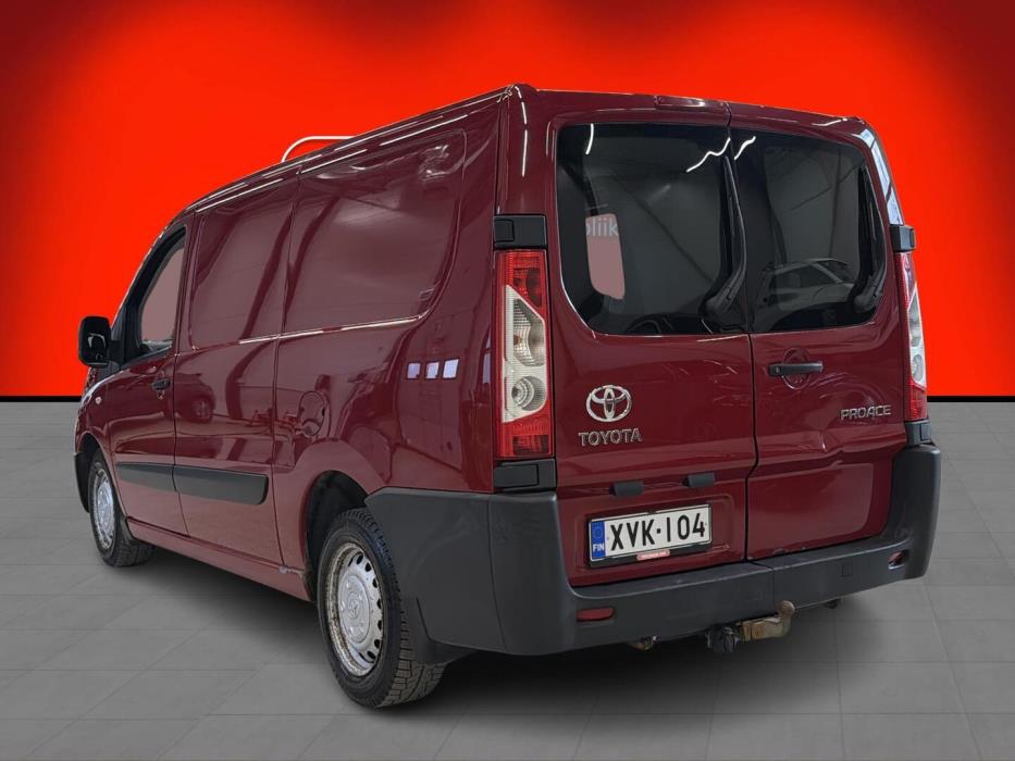 TOYOTA Proace 2013